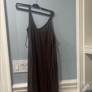 Elegant Brown Sleeveless Dress